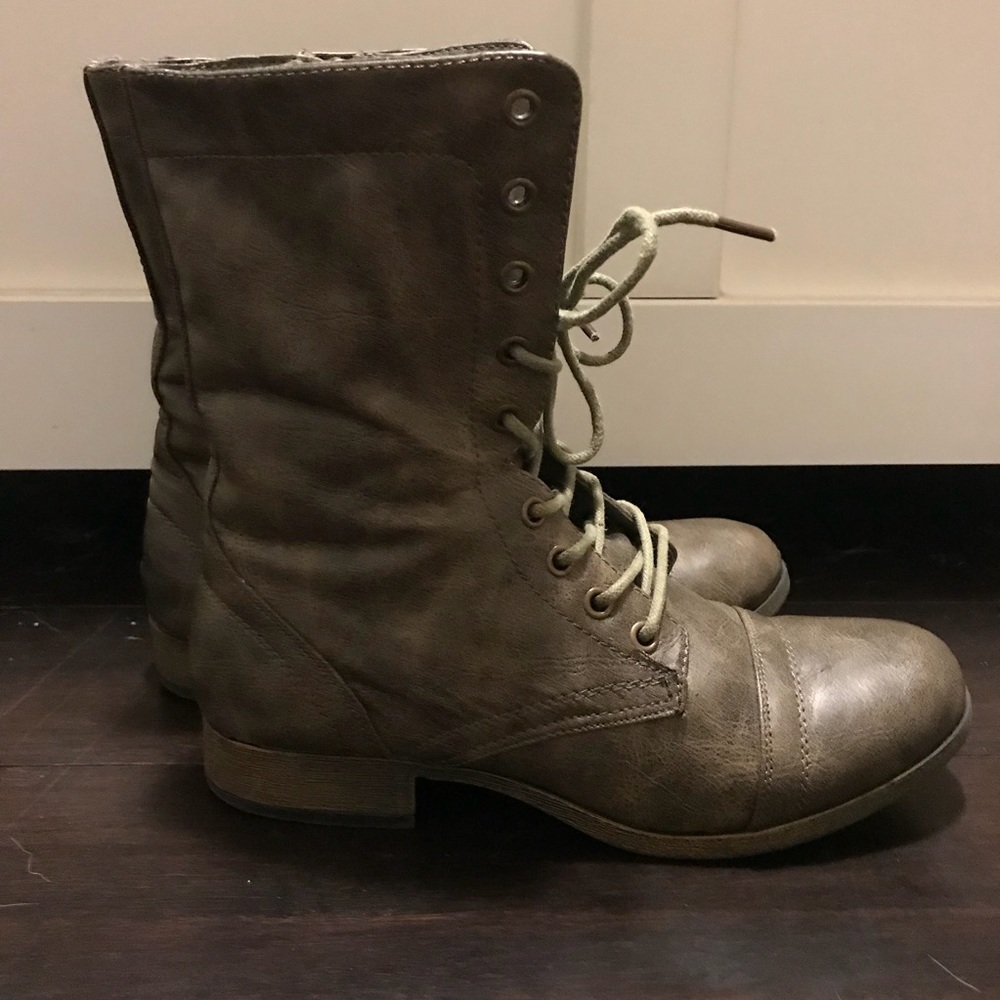Combat Boots